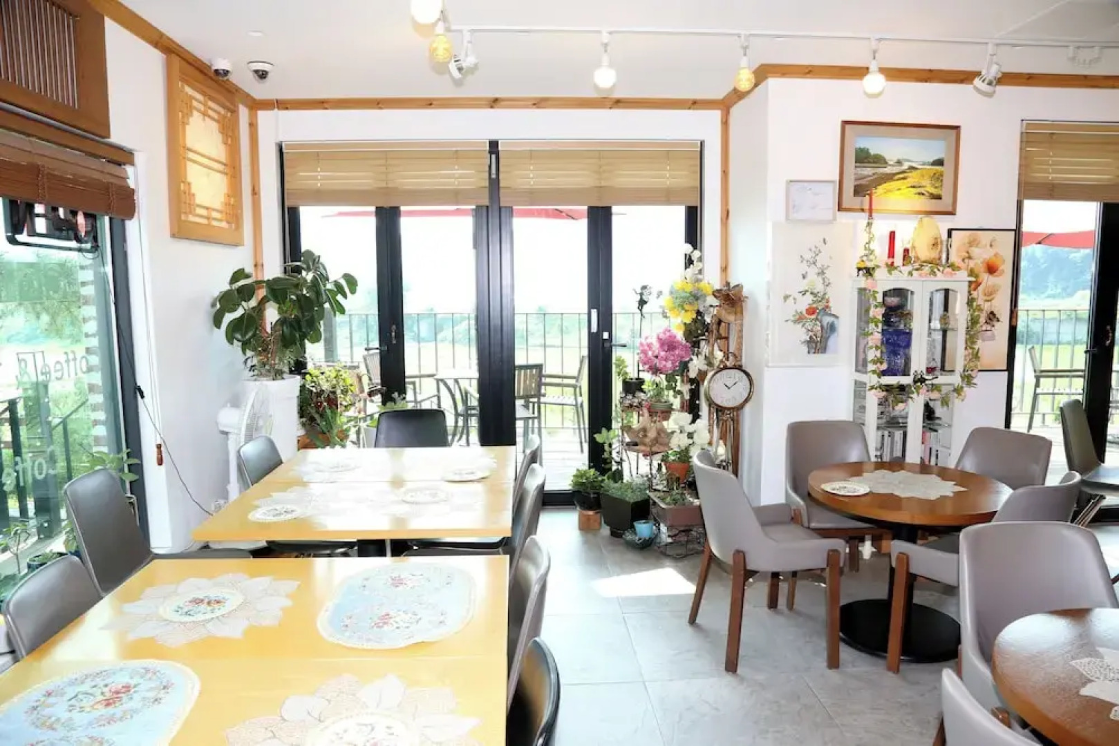 Mungang Sulfur Hot Springs