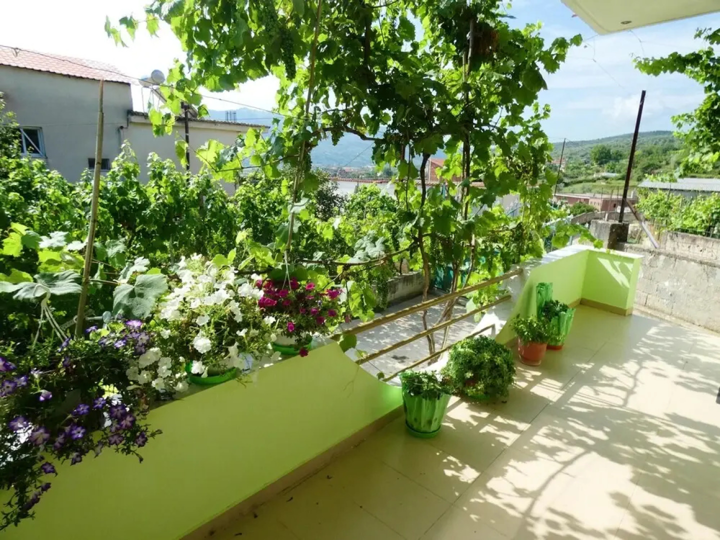 Studio in District de Berat, With Wonderful Mountain View, Enclosed Garden and Wifi