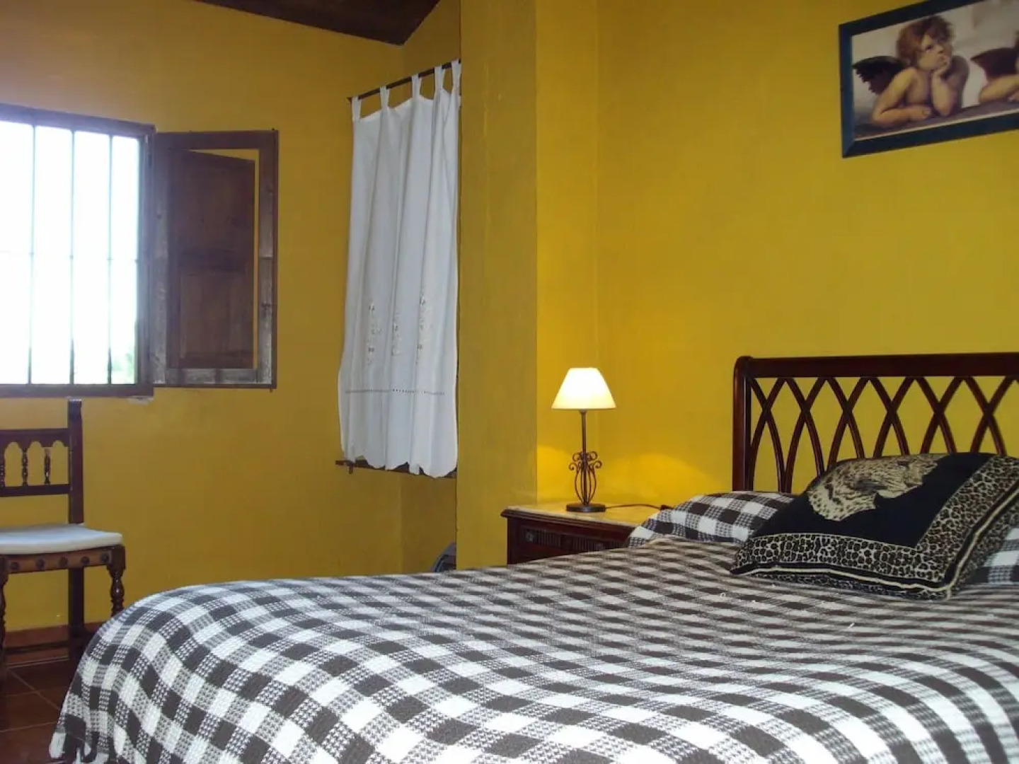 House With 6 Bedrooms in Humilladero, With Wonderful Mountain View, Po