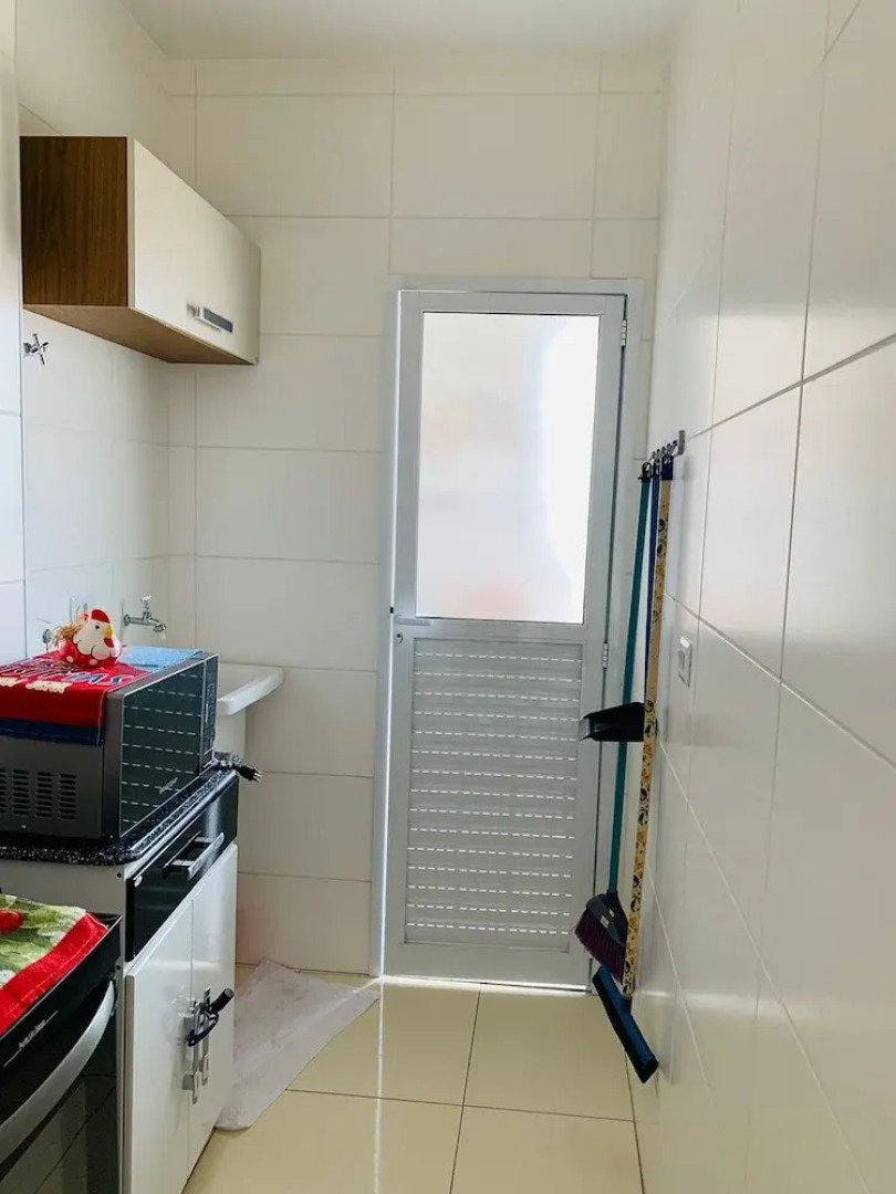 Lindo apto com piscina em Praia Grande