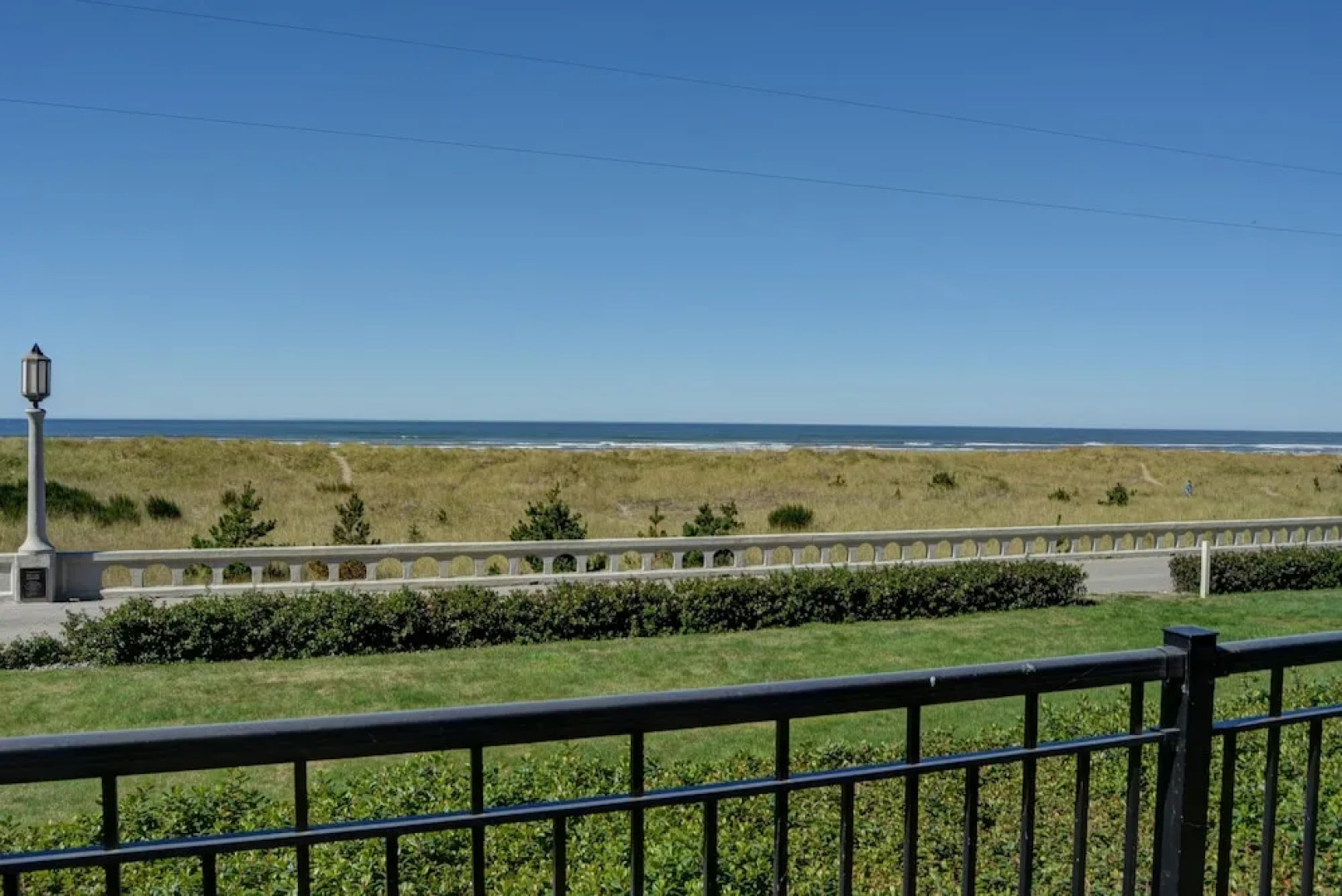 Seaside Beach Club 106 1 Br condo by RedAwning