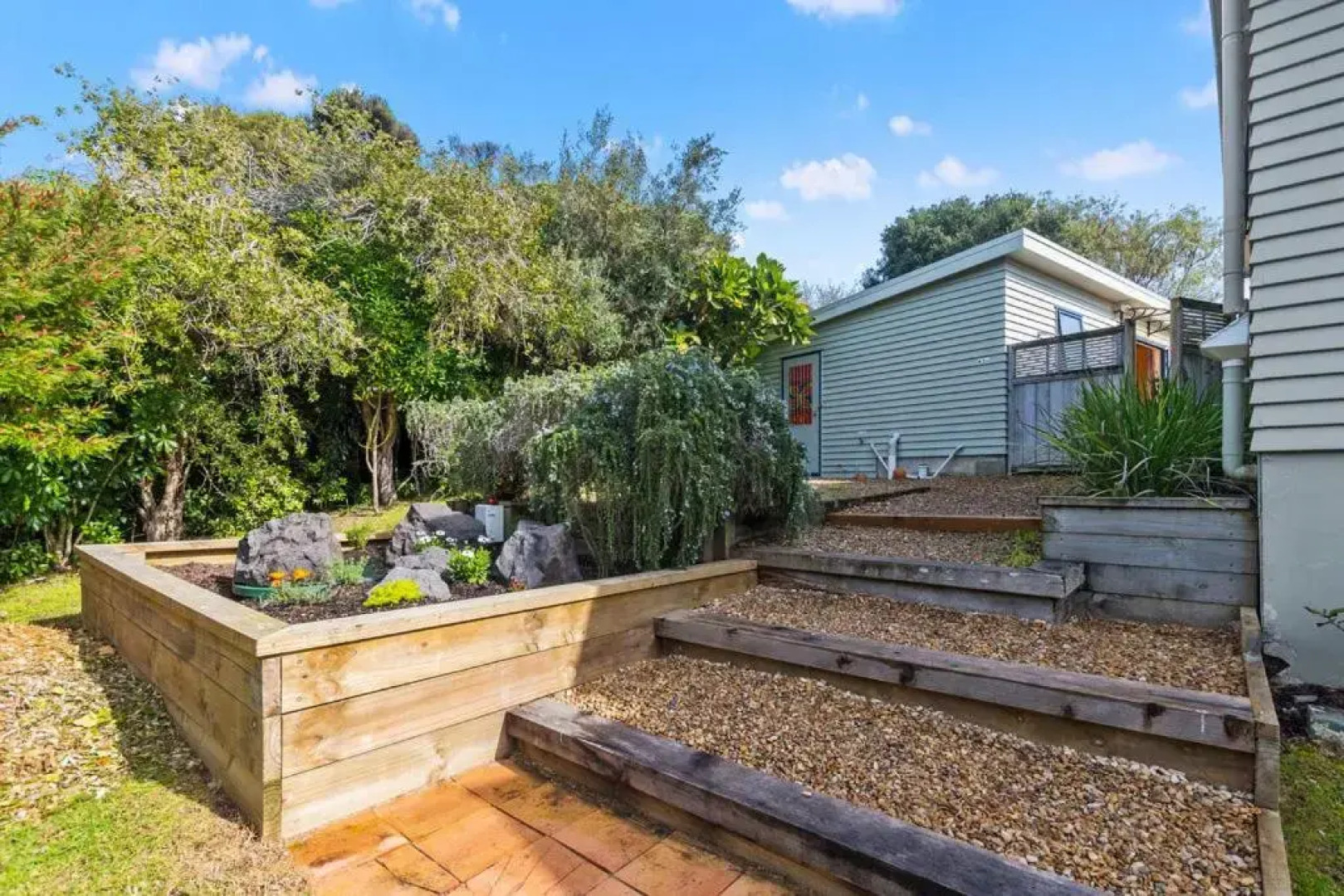 Taste Of Paradise with WiFi!- Mangawhai Heads Holiday Home