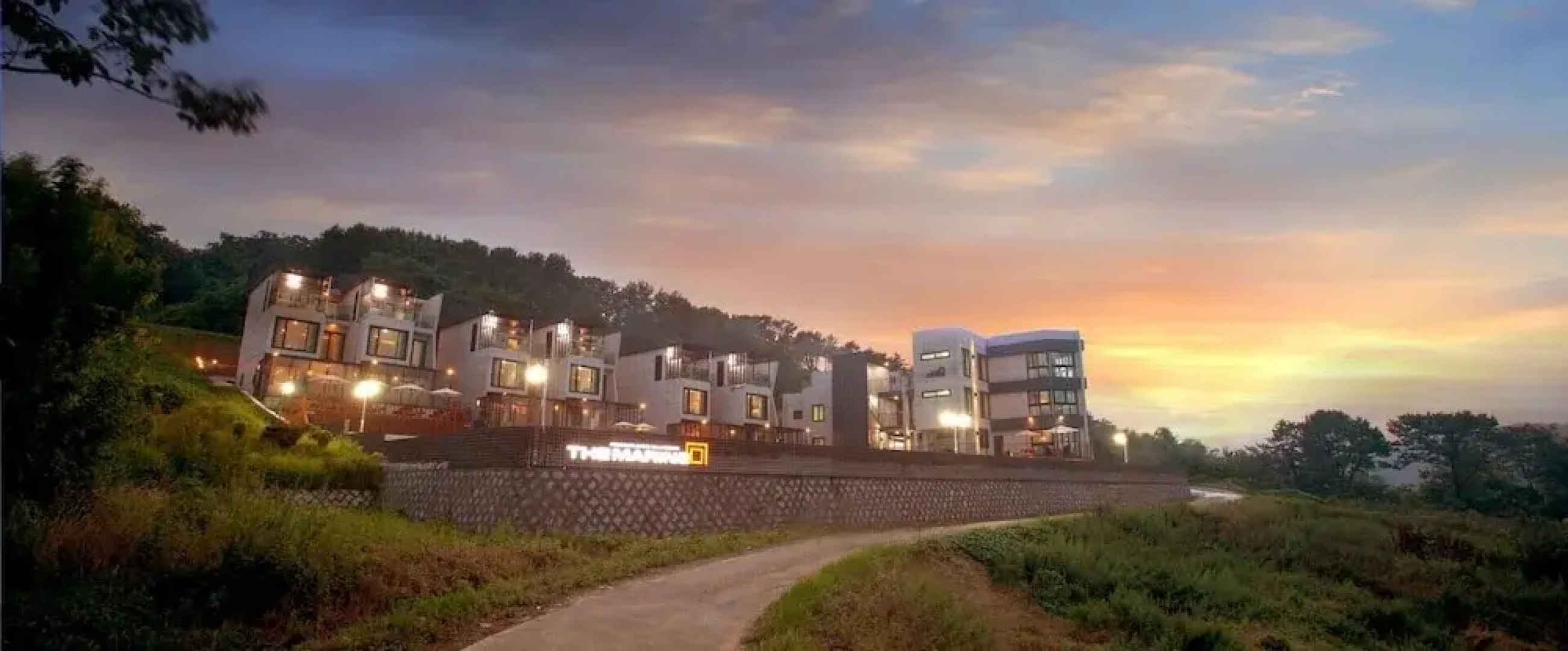 THEMARINE poolvilla&spa