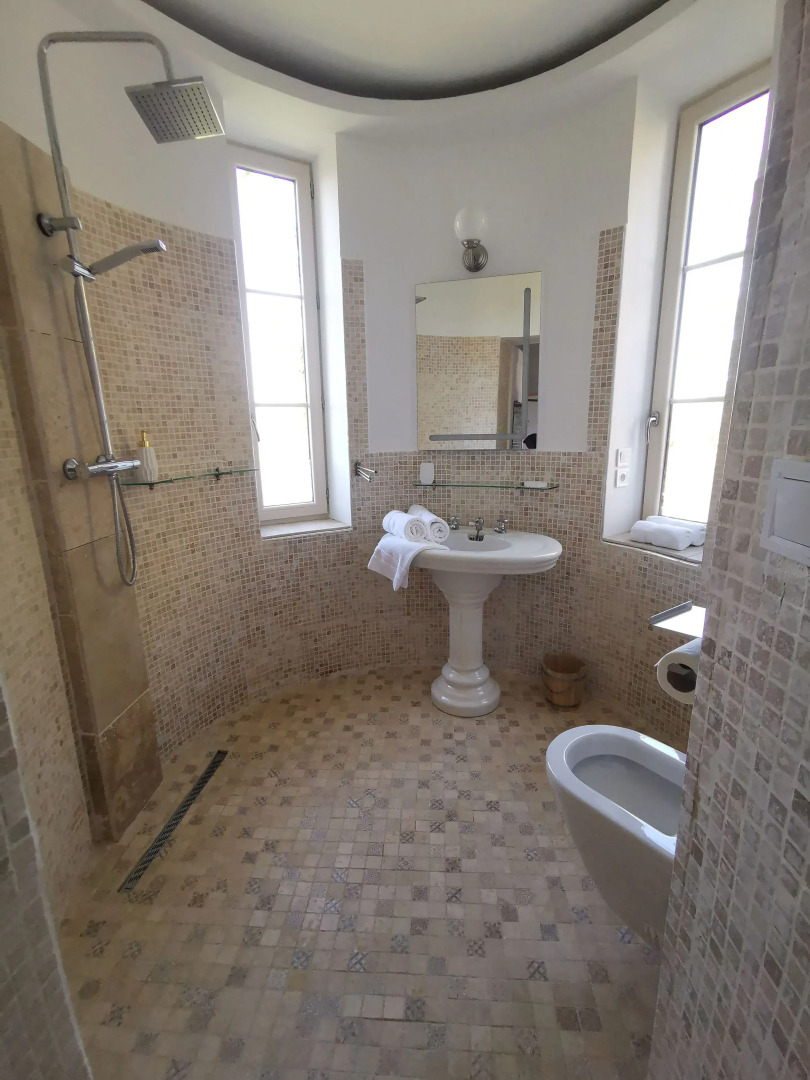 Chateau de Saint-Genix