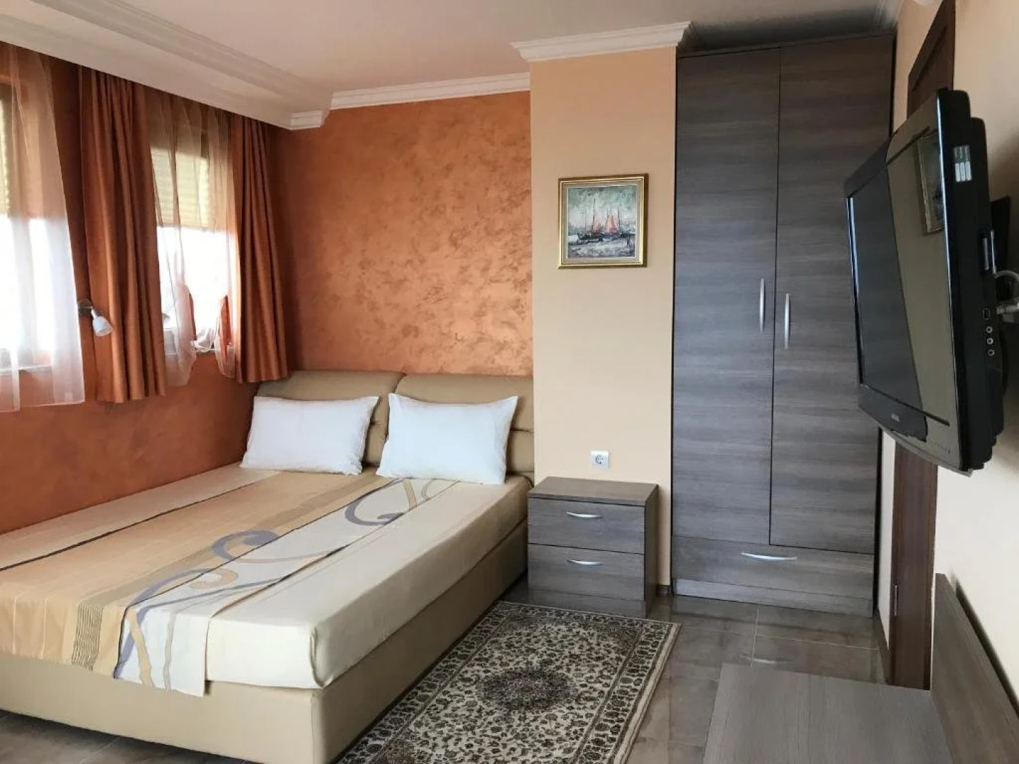 Family Hotel Radiana