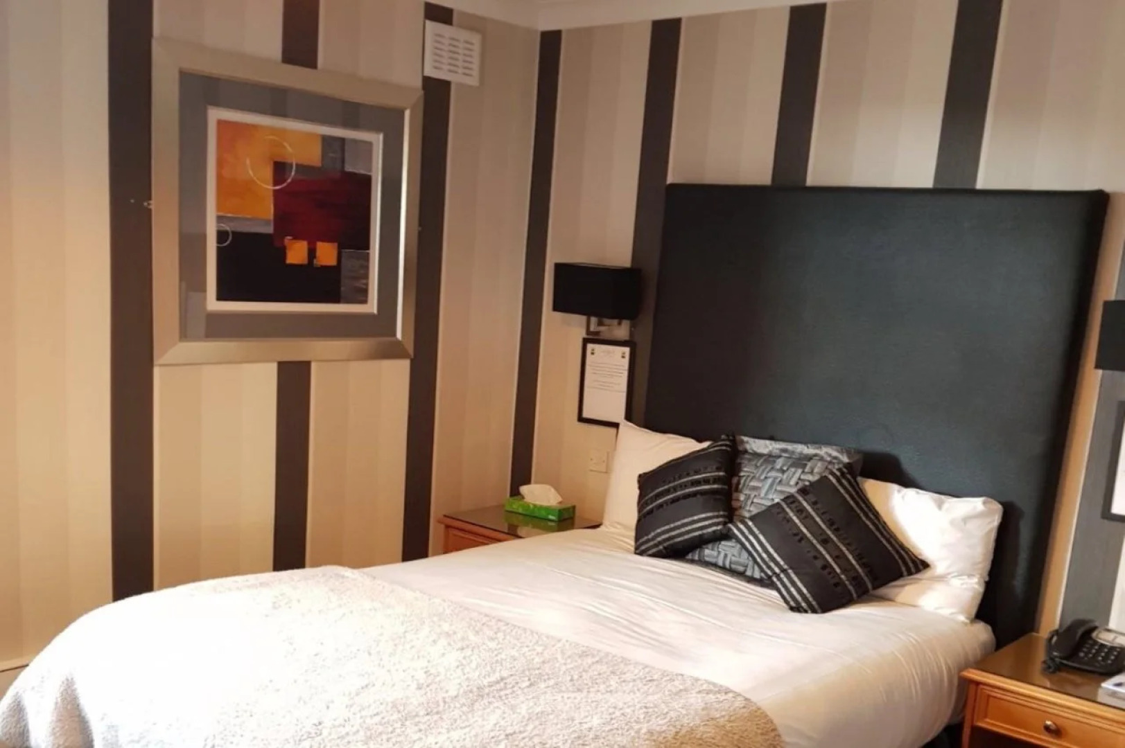 The Grove House Hotel