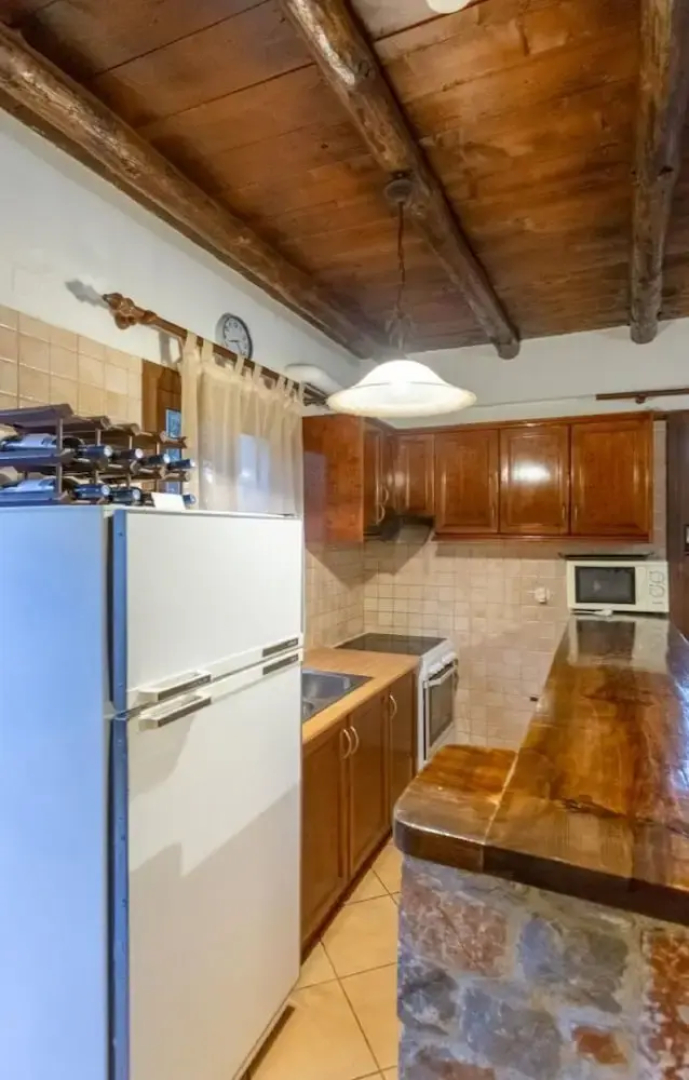 Villa Nineta in Tavronitis