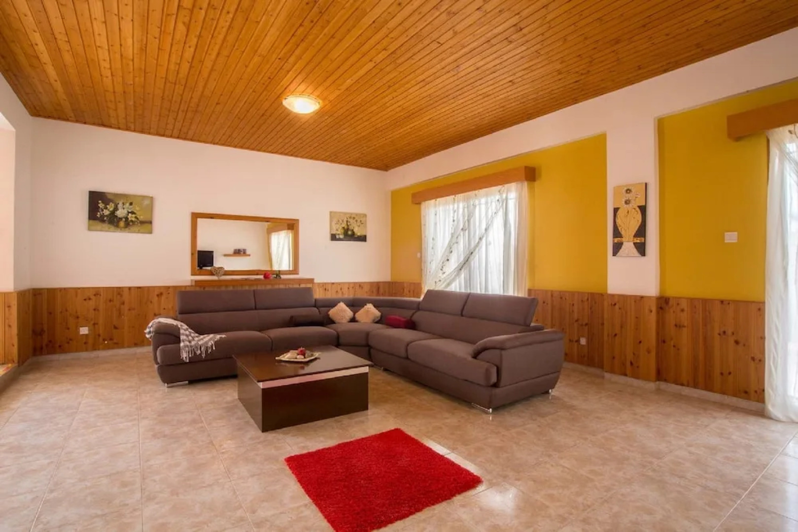 Coral Bay Sunkiss Villa