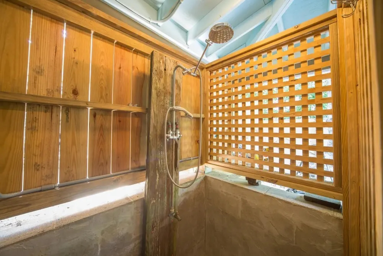 Erie The 213 E Hideaway 1 Bedroom Holiday Home By My Ocean Rentals