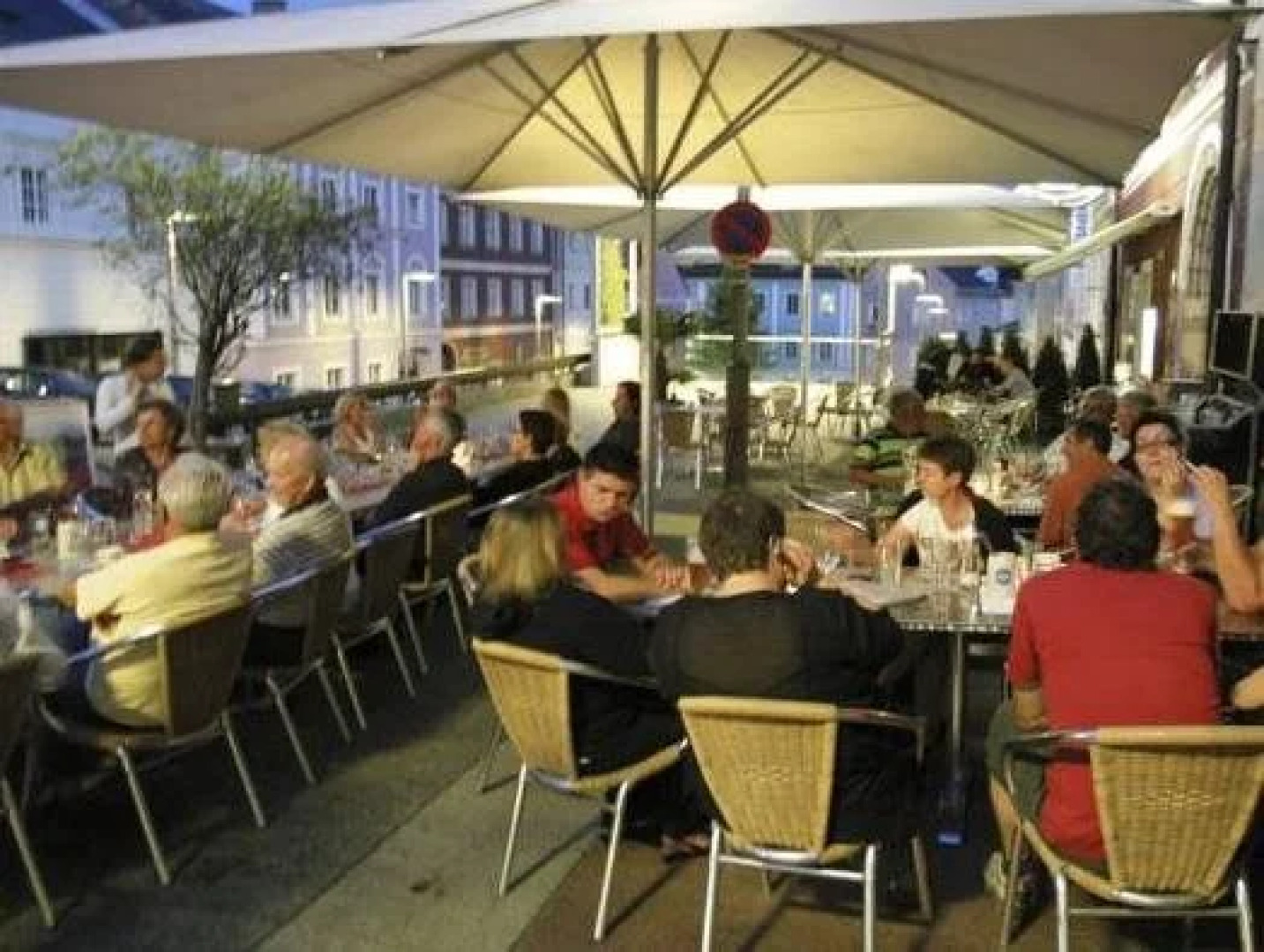 Hotel Vinothek Schwarzer Adler