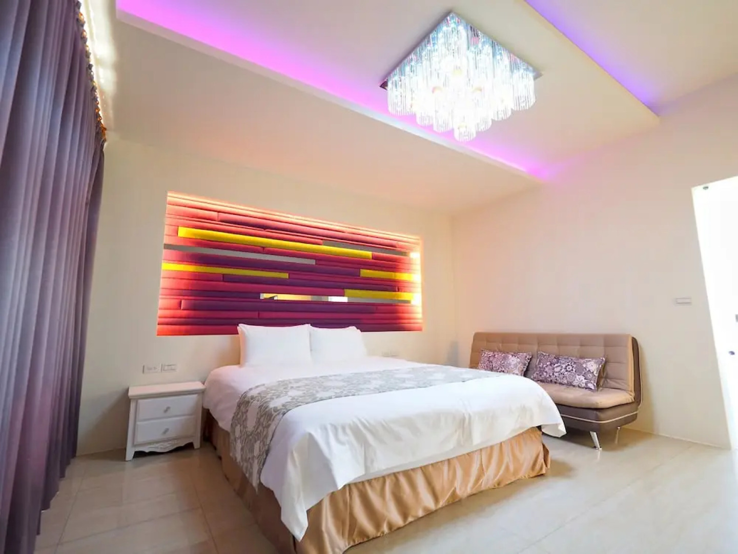 Sakura Bed and Breakfast