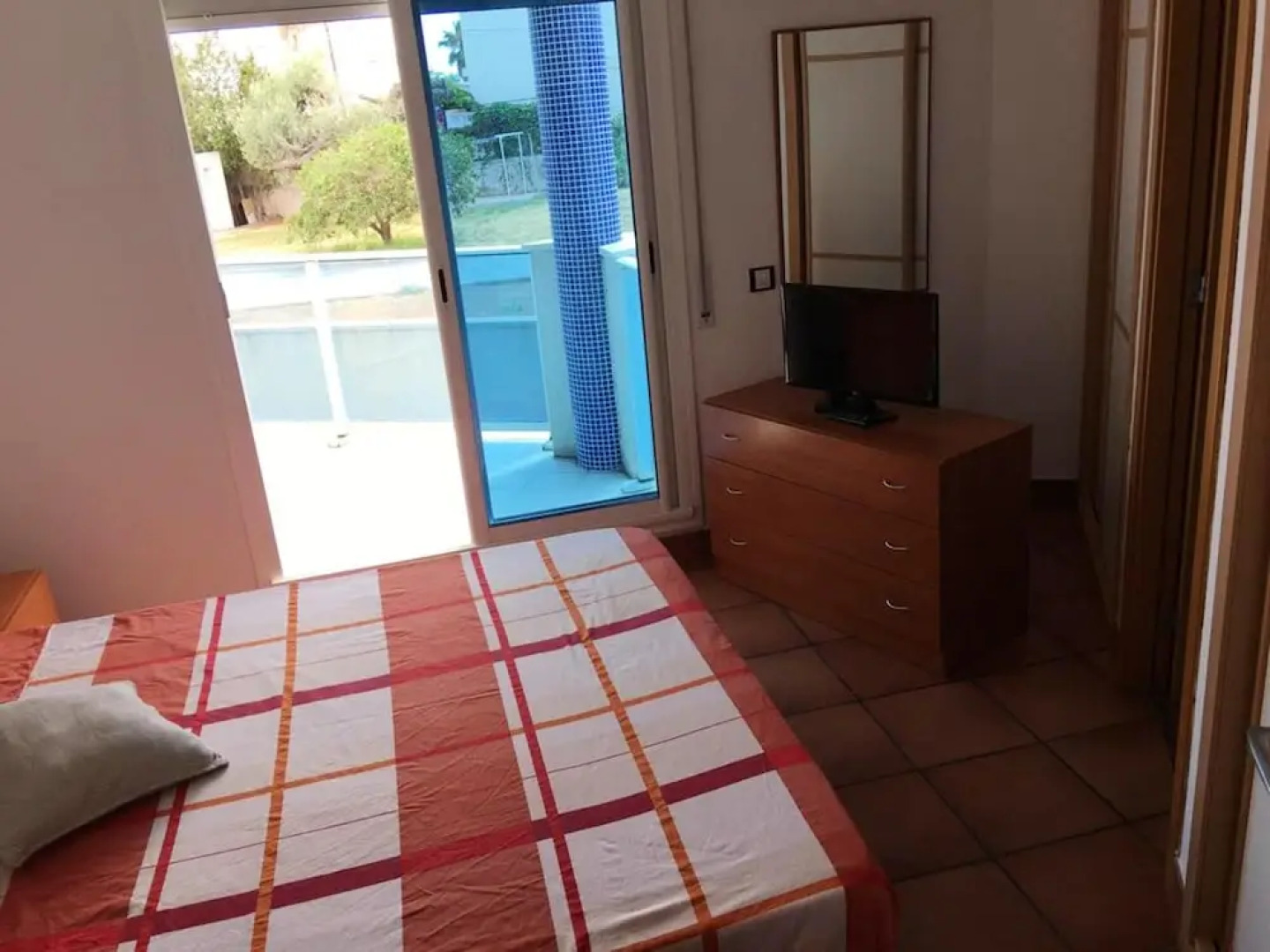 Apartment With 3 Bedrooms in Alcanar, With Wonderful Mountain View, Shared Pool, Enclosed Garden Near the Beach