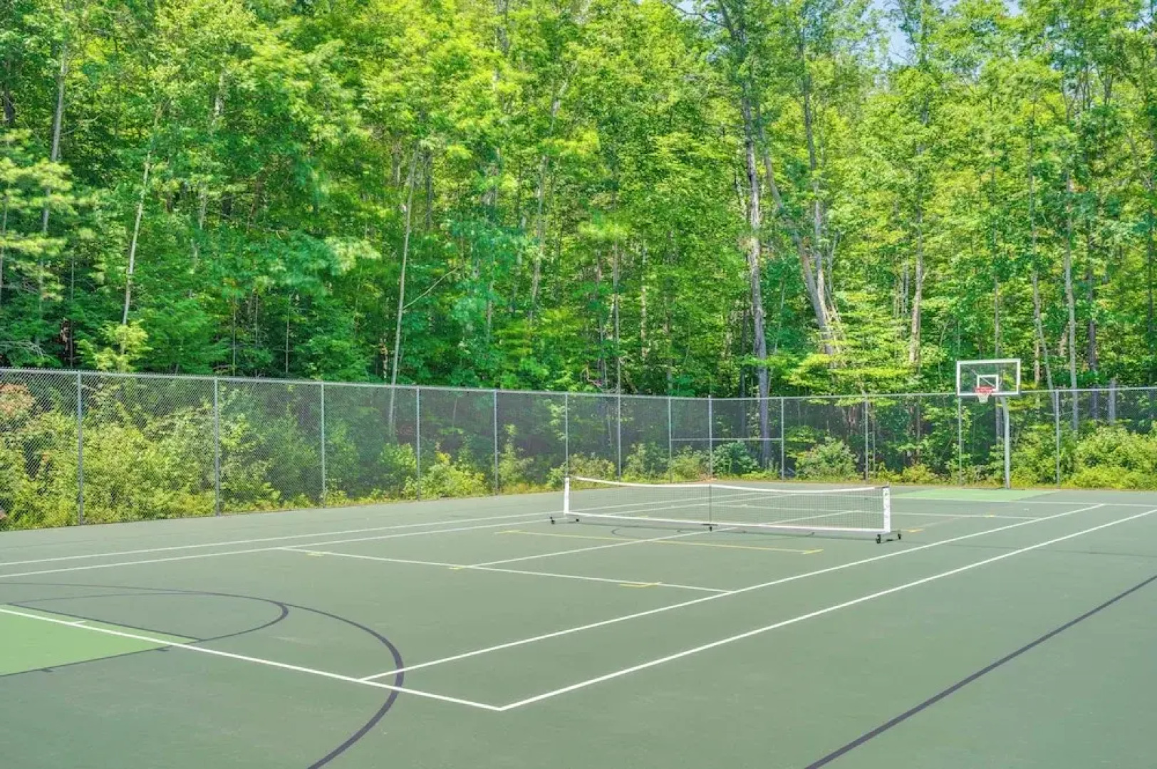 Winter Fun! Resort Condo 1/2 Mi to Campton Mtn