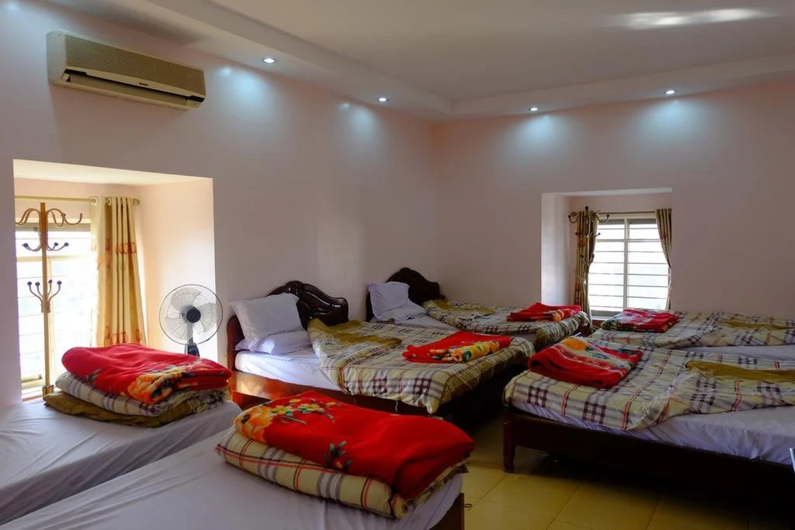 Phú Quý Hotel