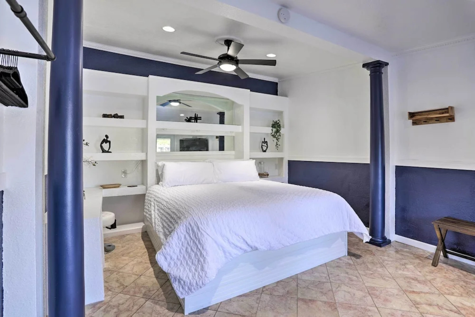 Modern Seminole Home w/ Patio, 3 Mi to Beach!