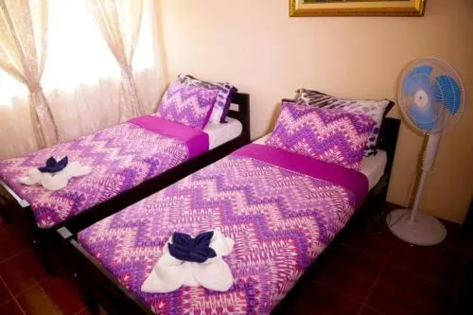 Florabells Iraya Guest House