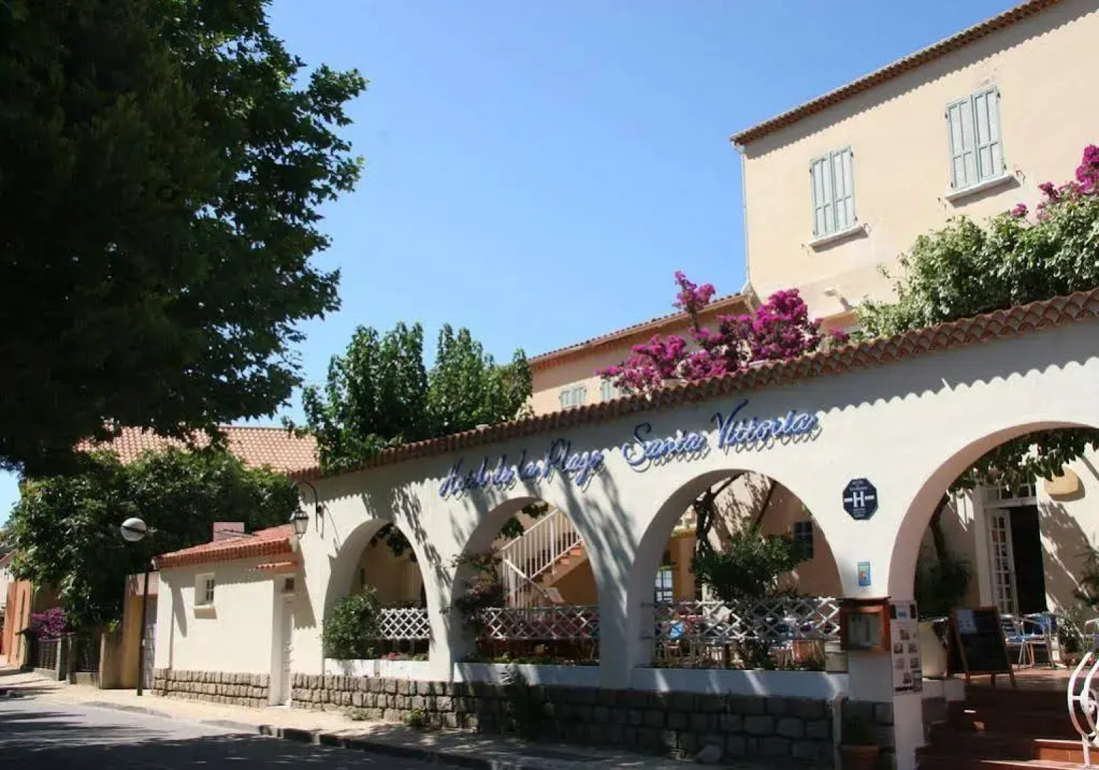 Hotel de la Plage Santa Vittoria
