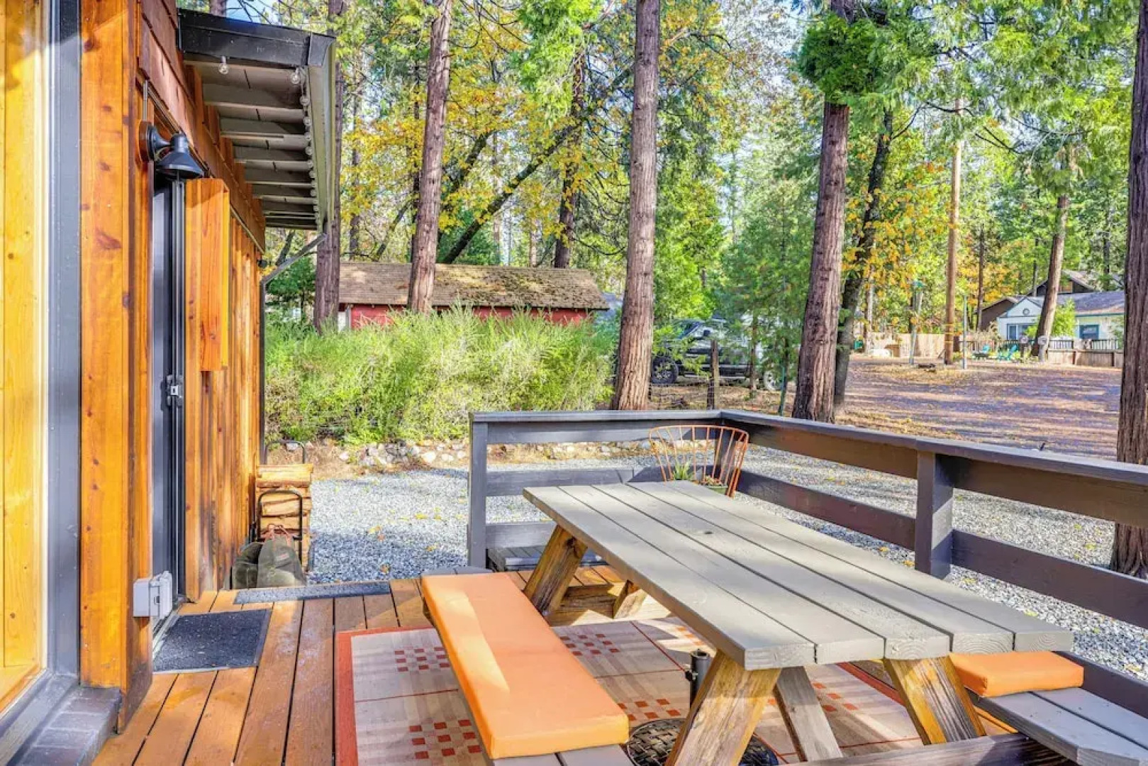 Walk to Golf, Lake: Twain Harte Cabin w/ Fireplace