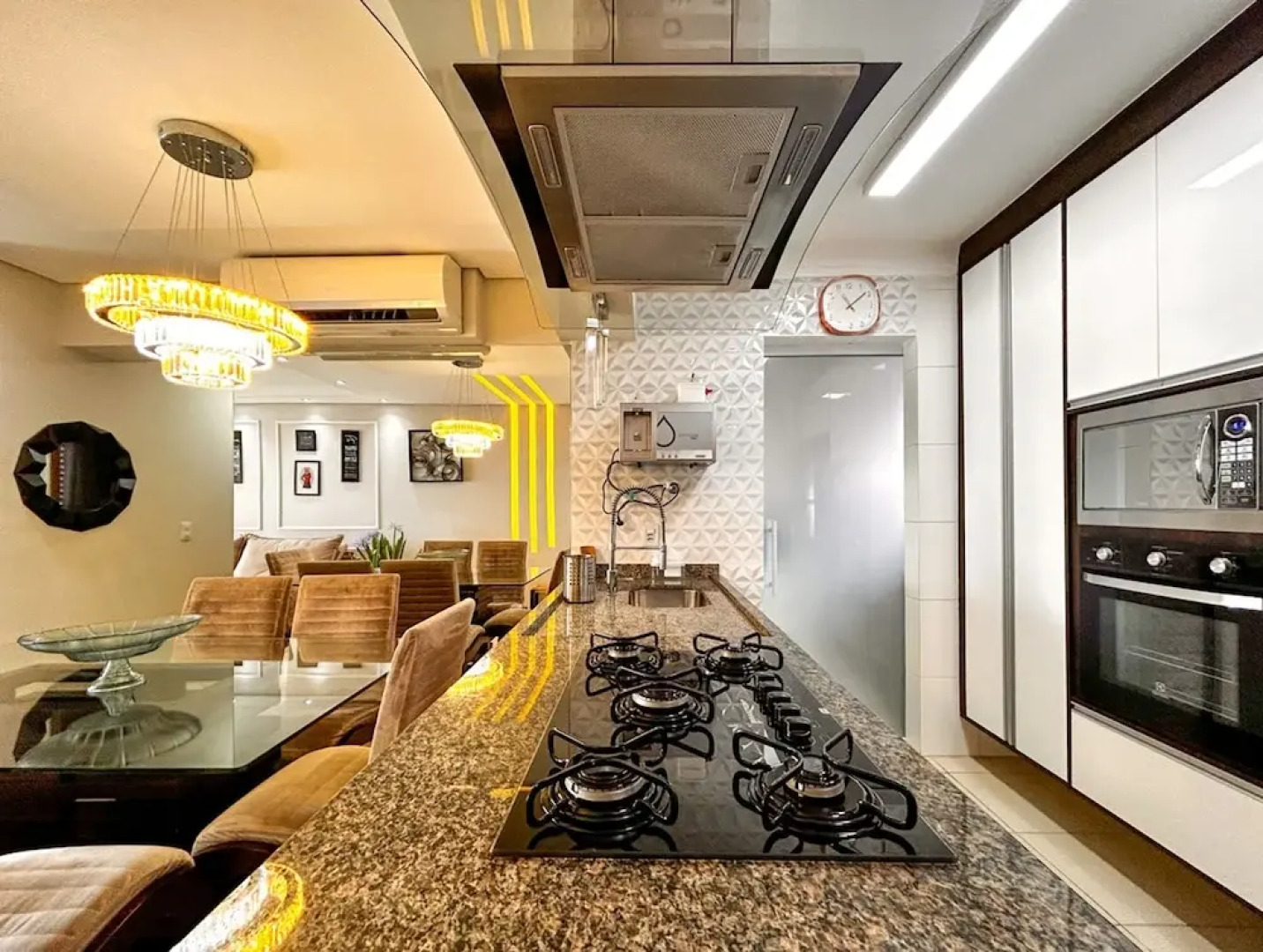 Timo Apto de Frente Para Praia do Boqueir o SP