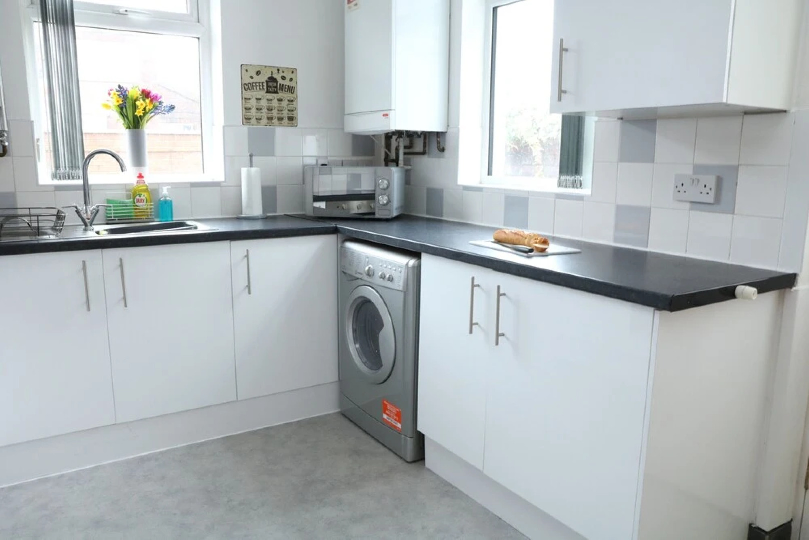 Ideal Lodgings in Bury - Whitefield