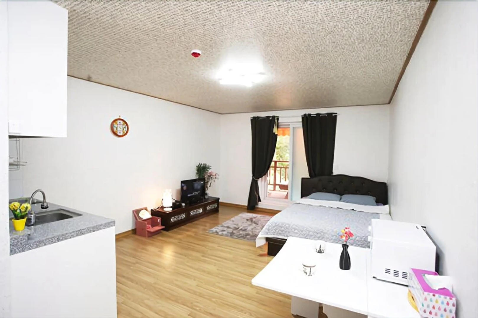 Pocheon Cloud Healing Valley Pension