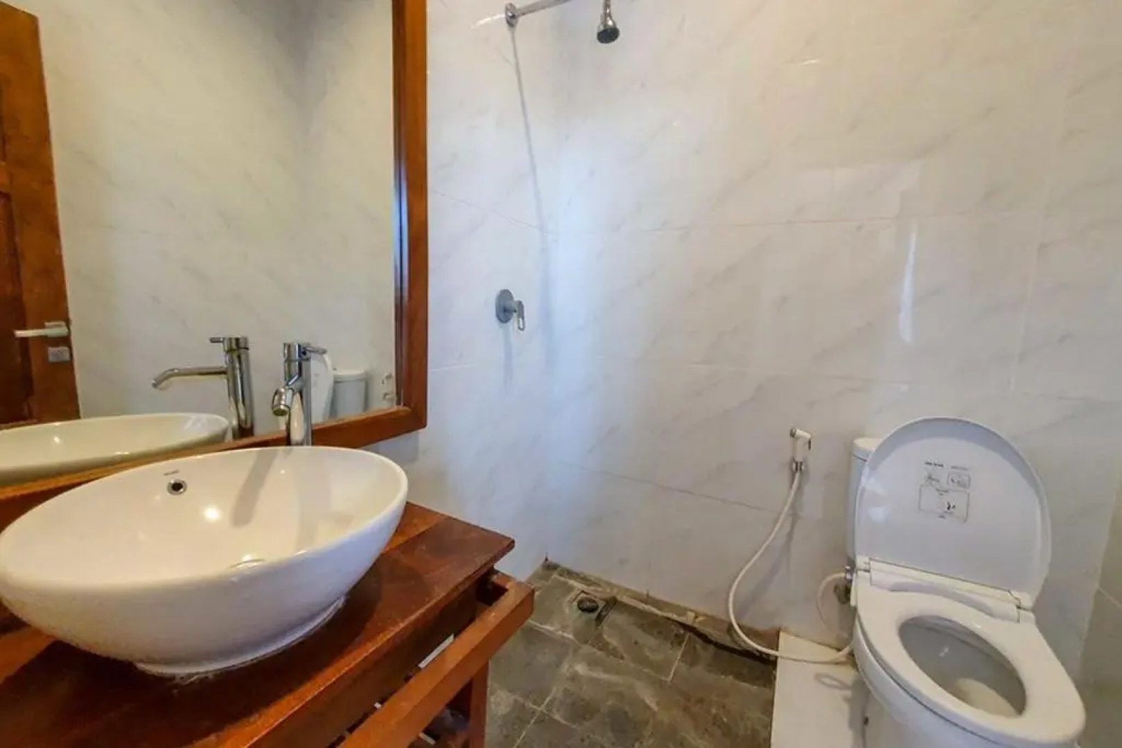 Rumah Eyang Tardjo Syariah