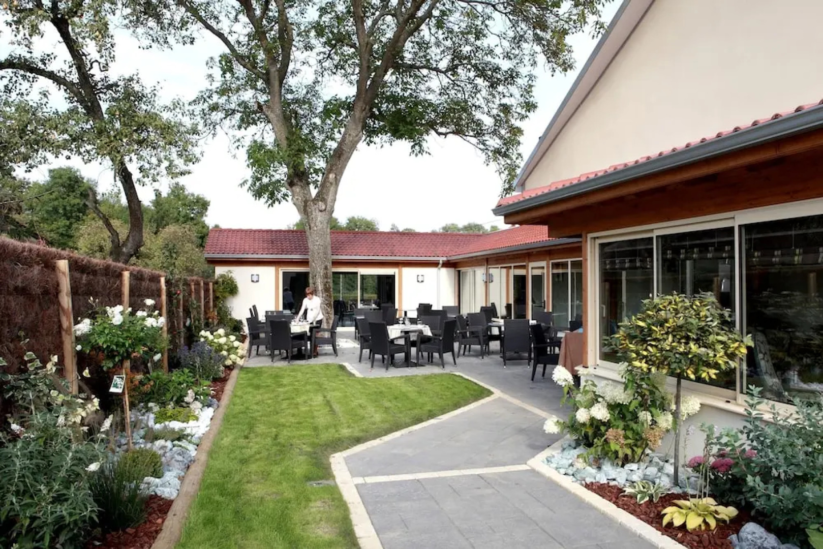 Burnel et la Clé des Champs