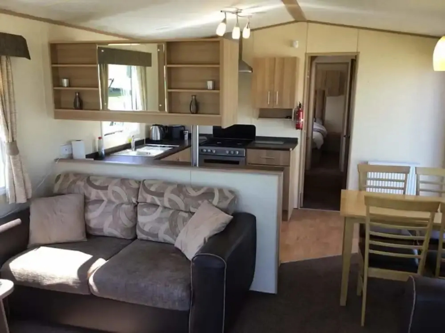 Yellow Hammer - Free Wifi