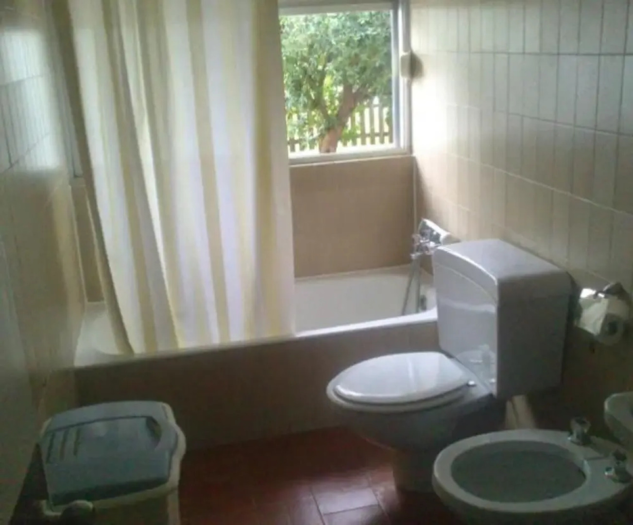 Villa With 5 Bedrooms in Valdecaballeros, With Wonderful Mountain View, Private Pool, Enclosed Garden