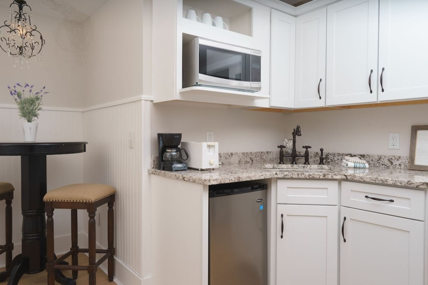 Marginal Way House Hotel