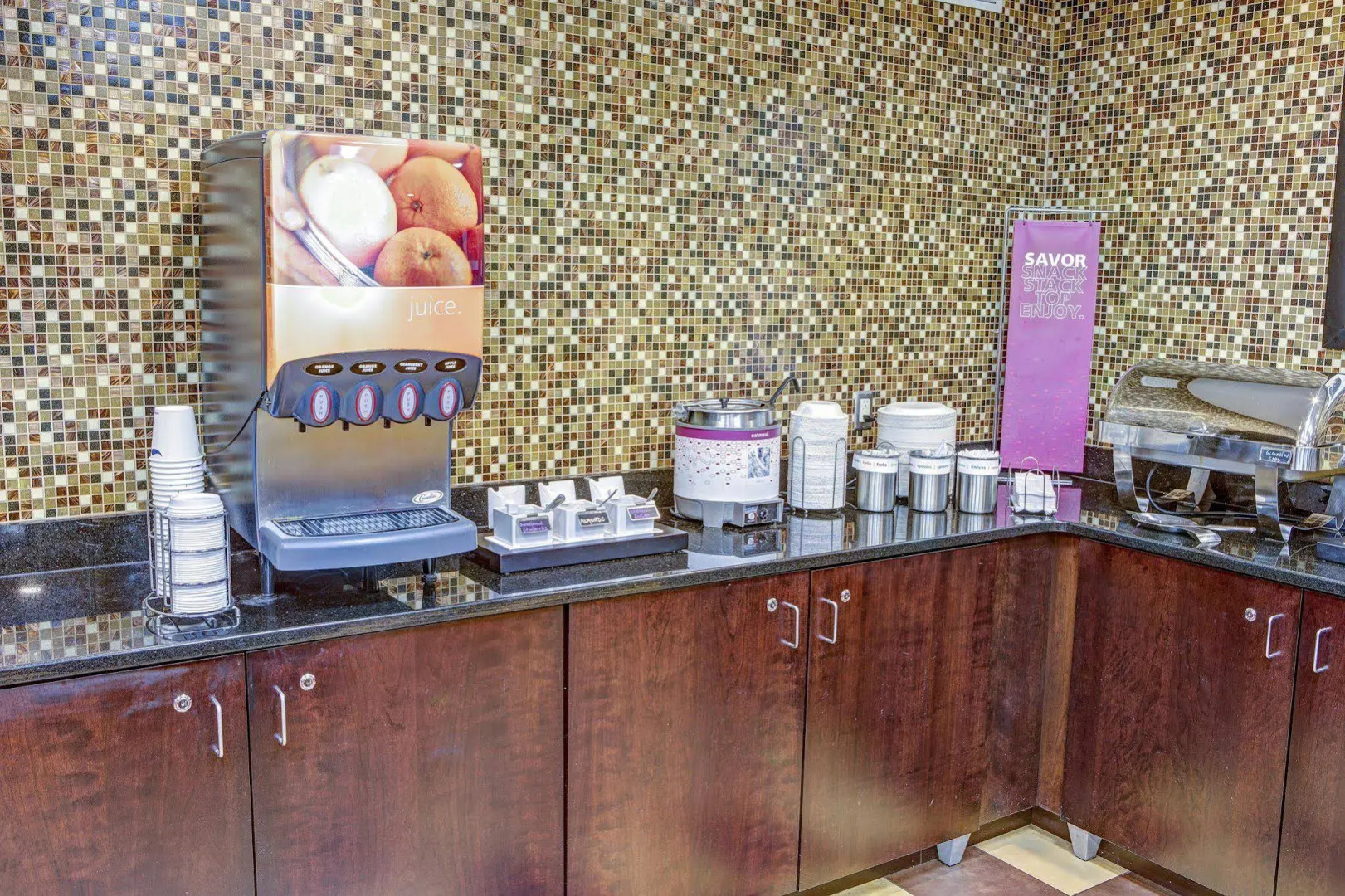 Hampton Inn & Suites Cleveland-Airport/Middleburg Heights