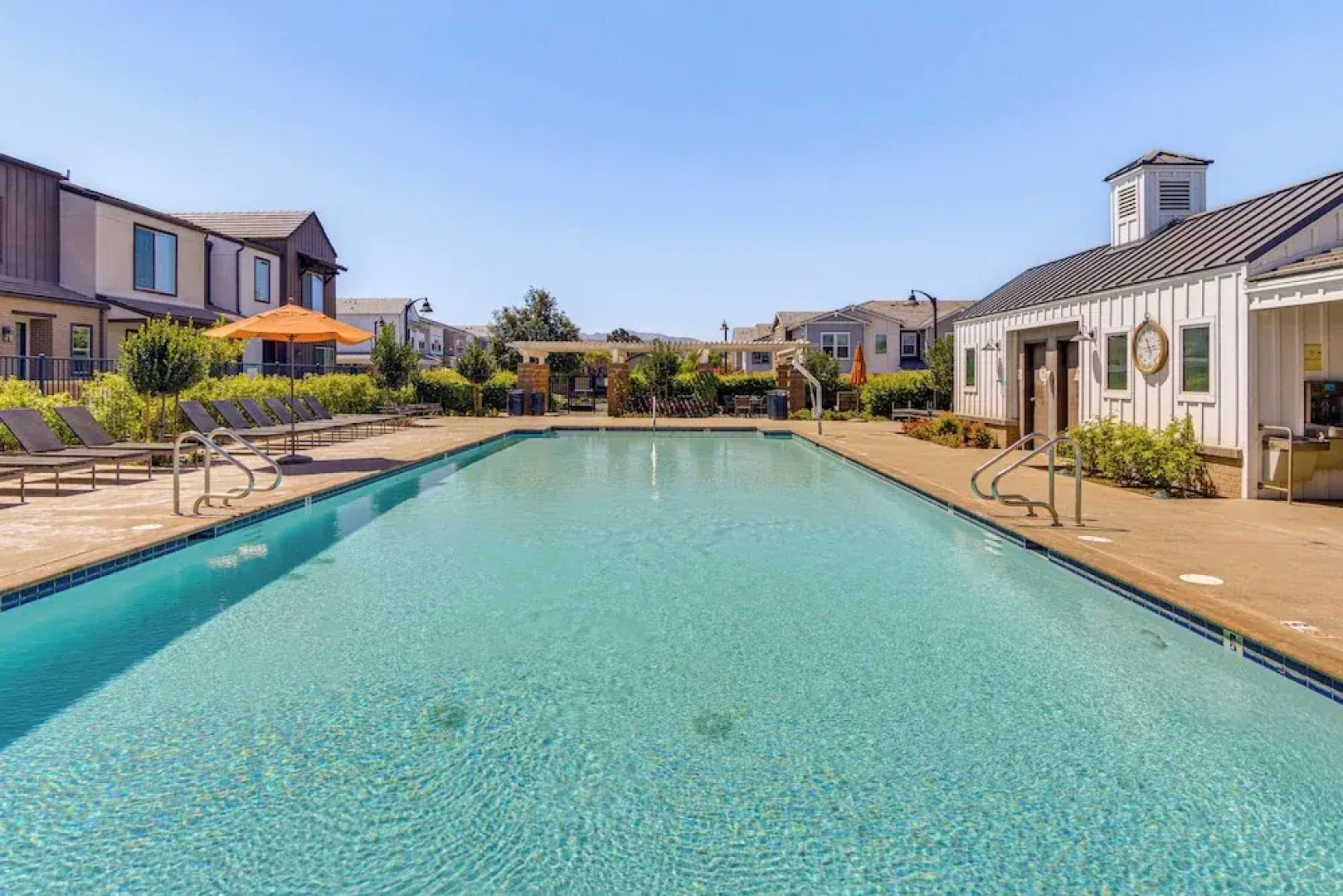 Quiet Simi Valley Home w/ Patio & Pool Access!