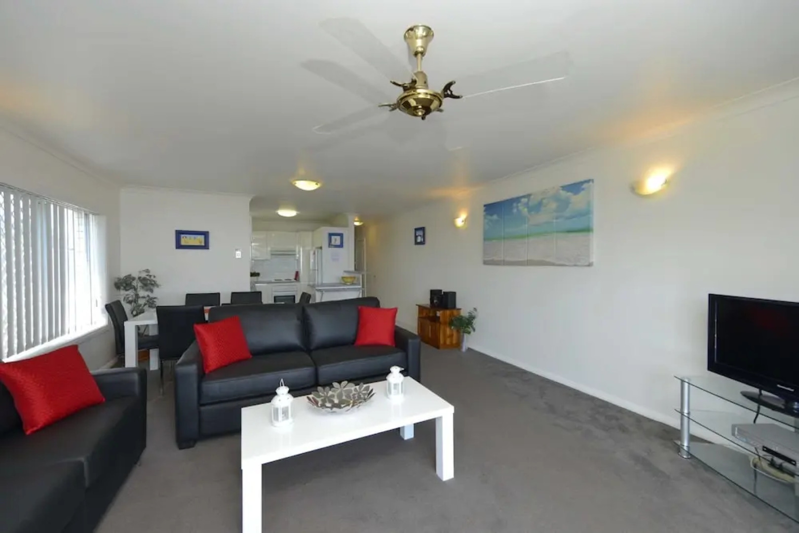 Sundeck Unit 9 - Shoal Bay