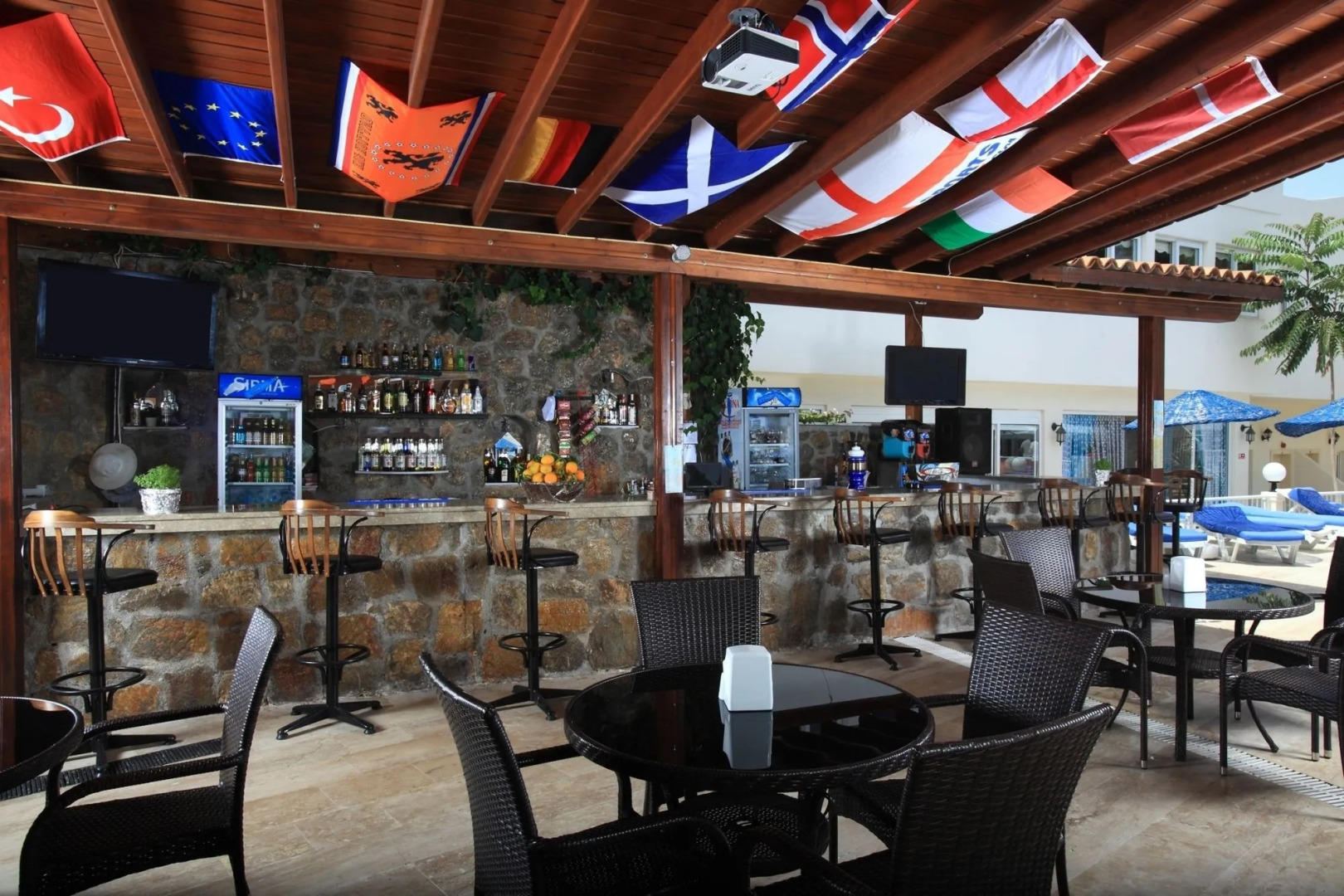 Summer in Garden Suites & Beach Hotel