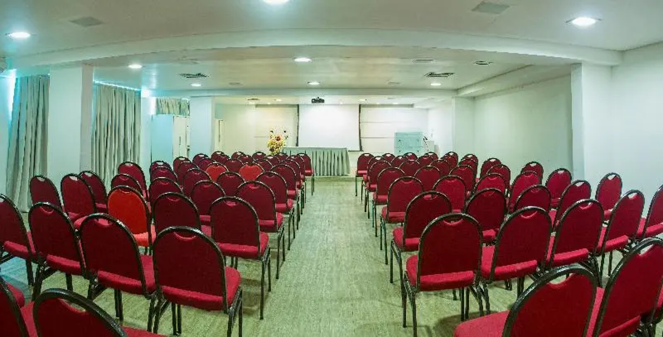 IMPERIAL TAMBAU Flat