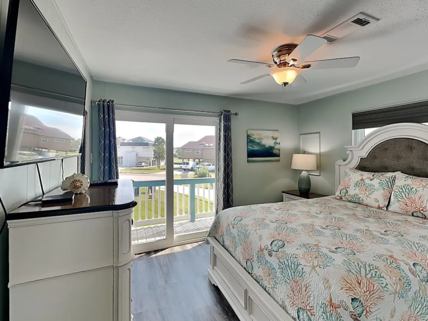 Reel Paradise by RedAwning