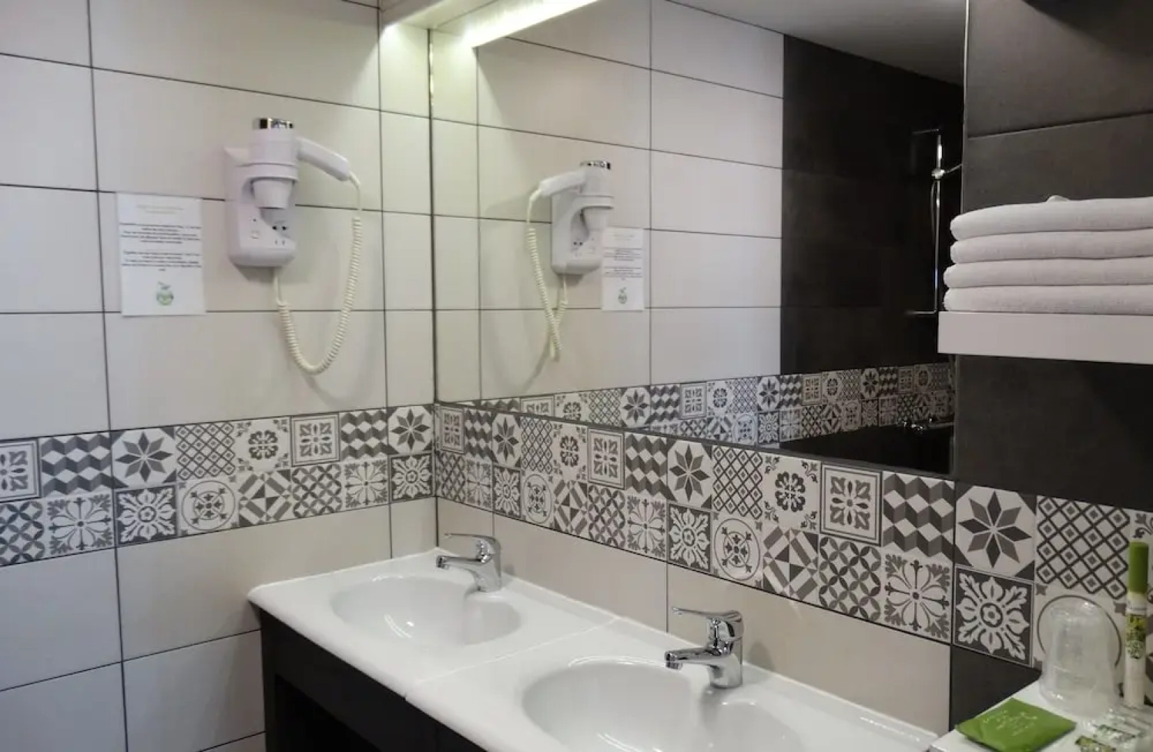 Hôtel Restaurant Chaléat Sapet