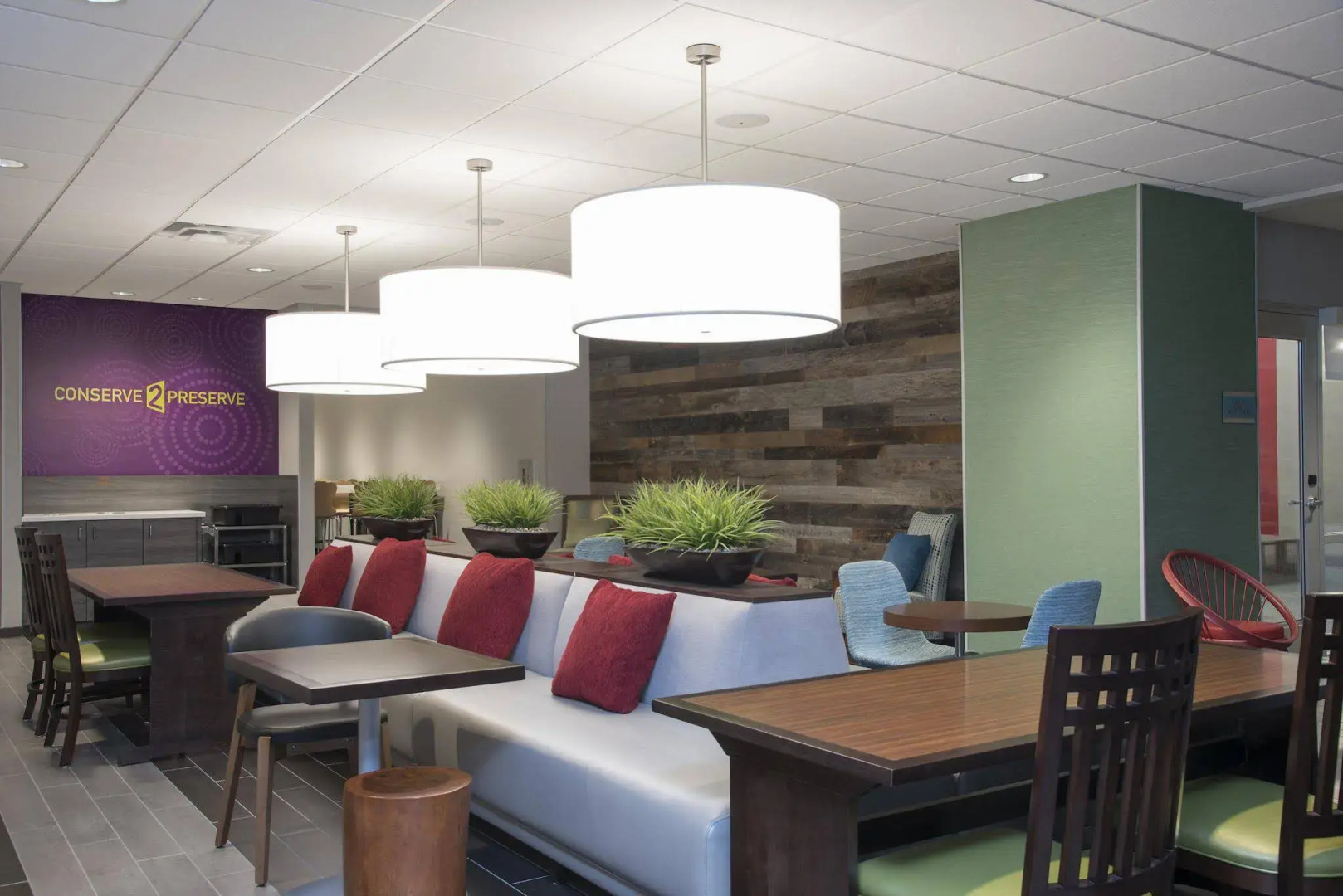 Home2 Suites by Hilton Indianapolis Downtown