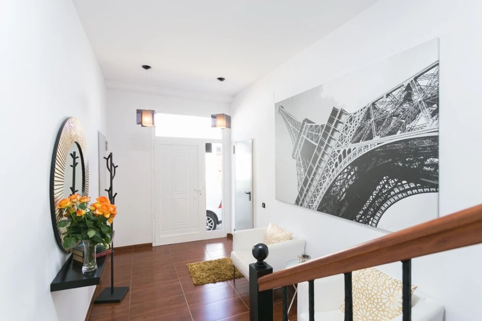 Live Las Aguas House