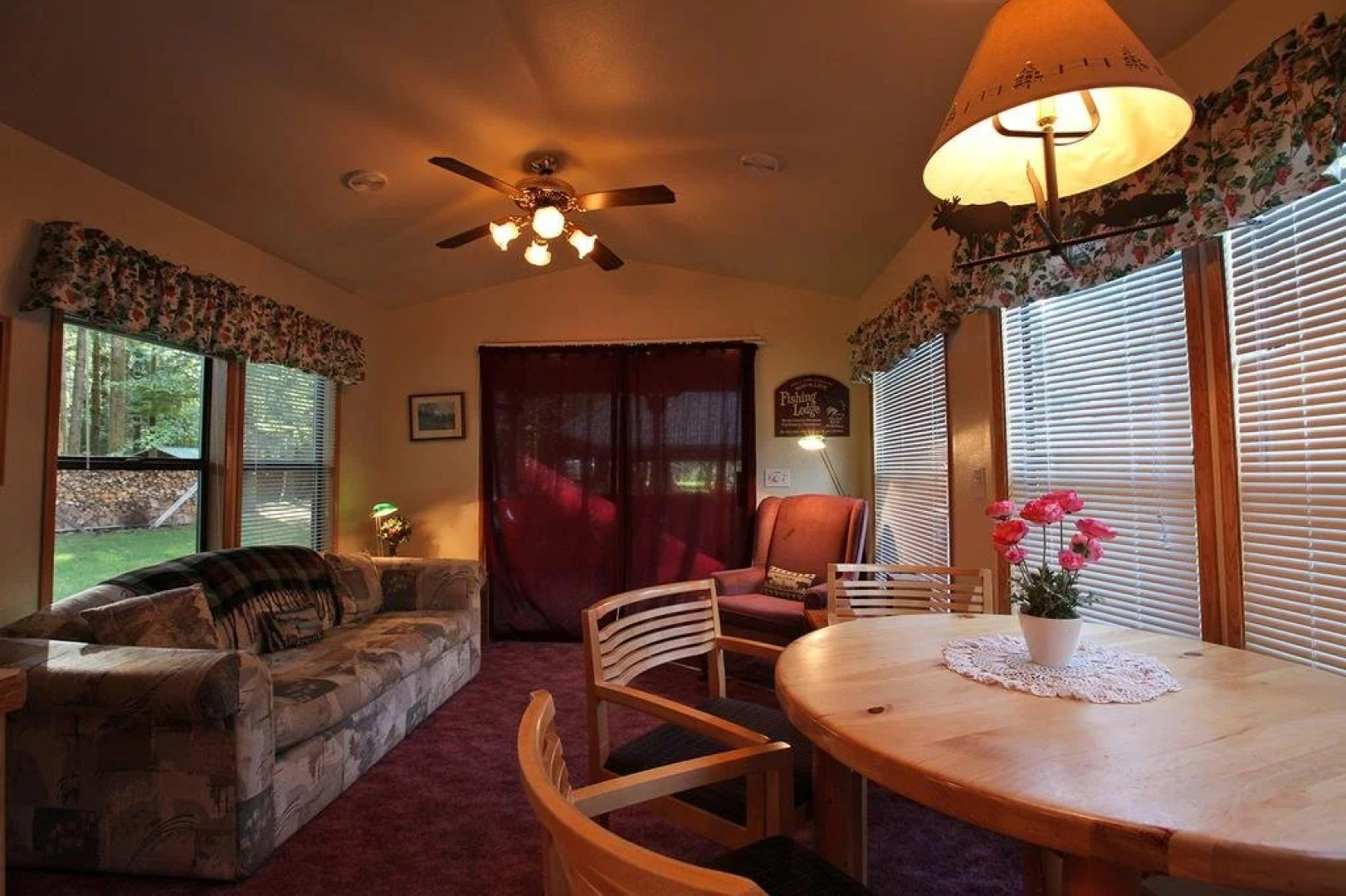 Hoh Rainforest Resort