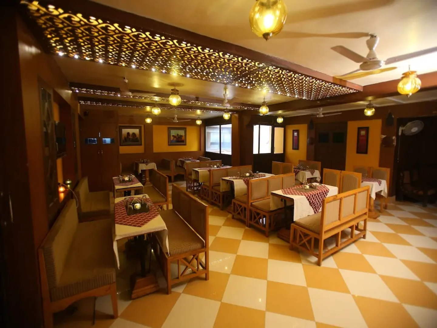 Shanti Bhawan Heritage Hotel