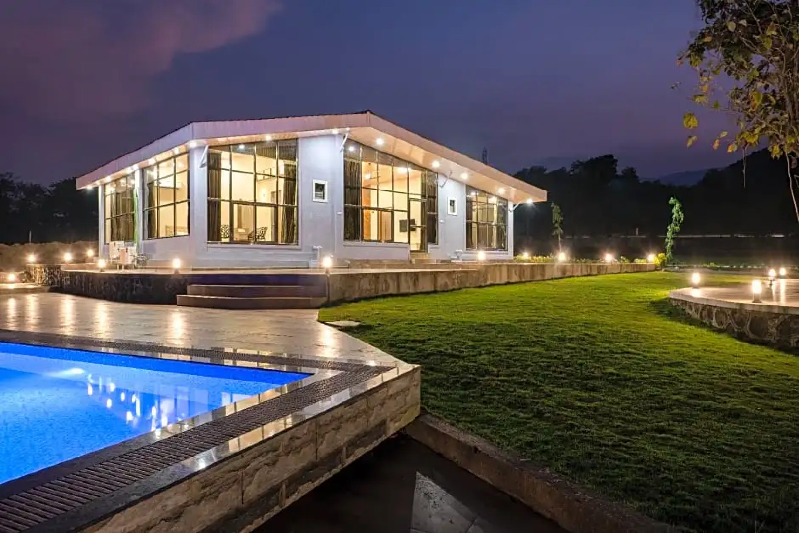 HillRock Resort & Villas, Karjat