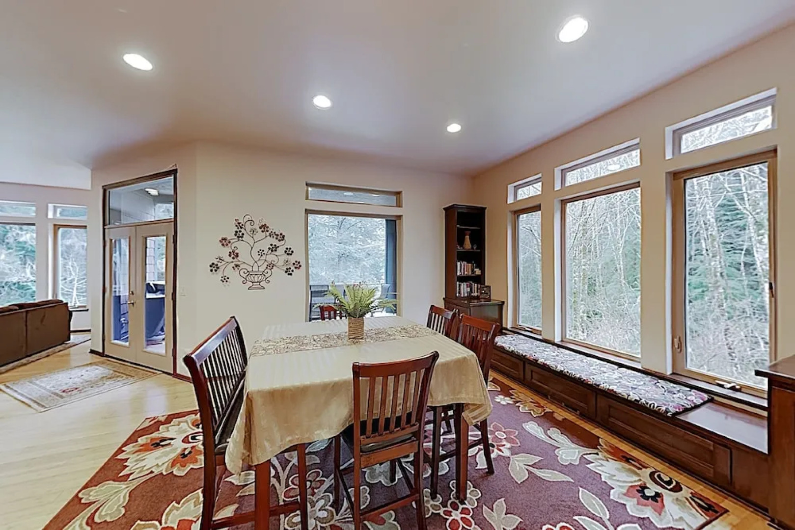 New Listing! Serenity Lake House On The Siltcoos 3 Bedroom Home