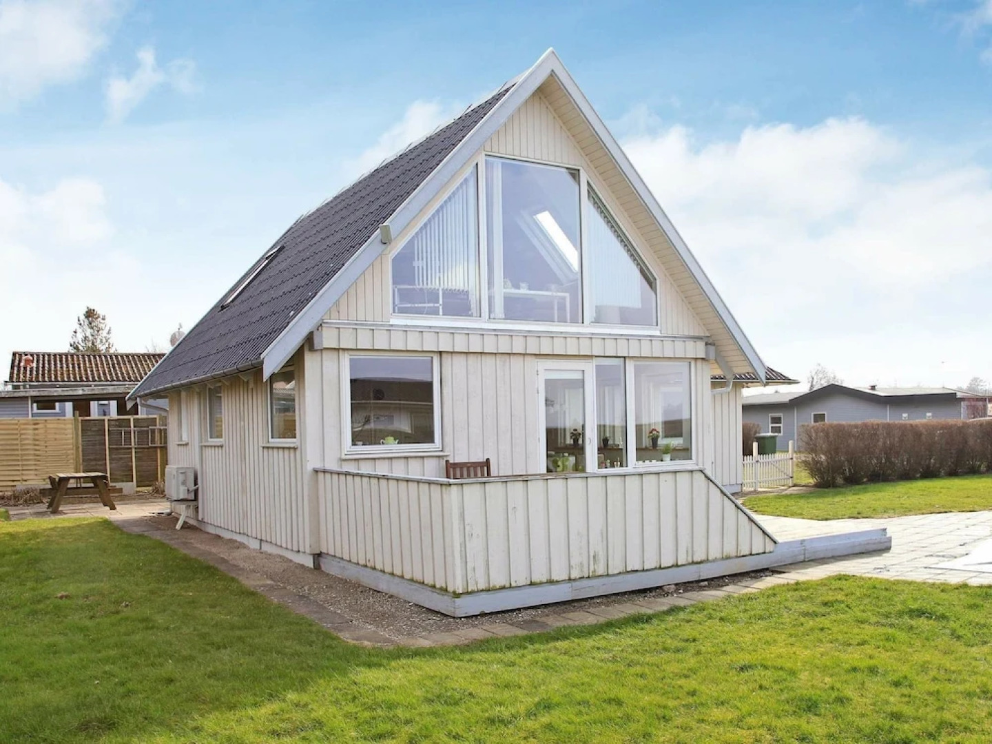 Spacious Holiday Home at Bogense Funen With Indoor Whirlpool