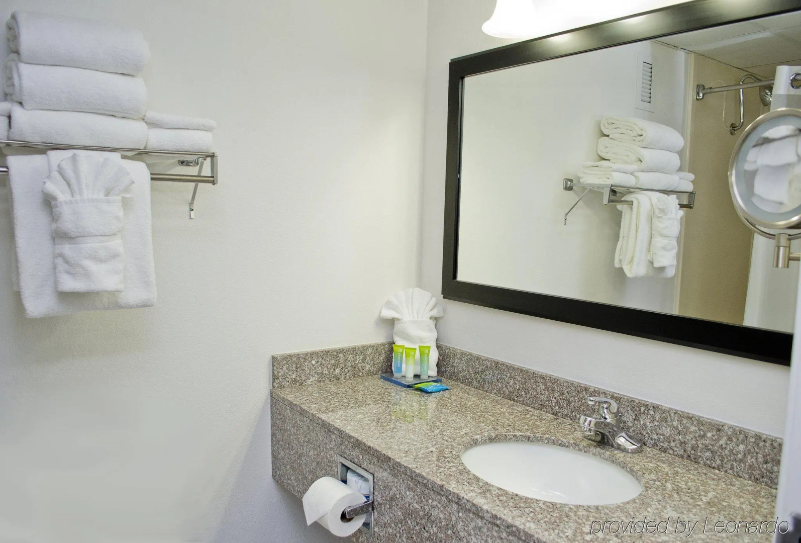 Отель Thousand Hills Resort