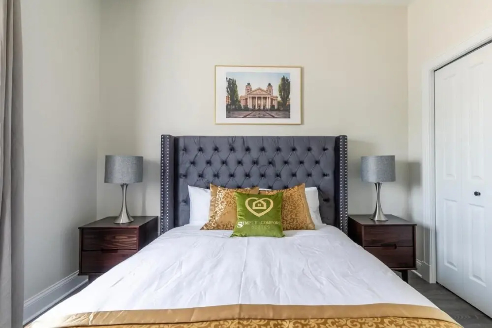 Iconic Rideau 1Bd Unit Balcony Free Parking 2