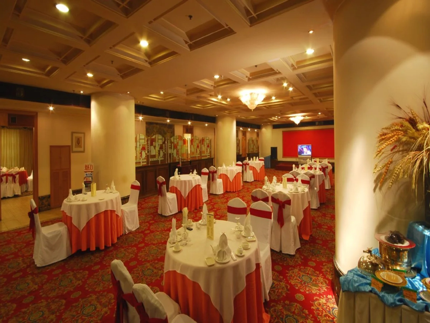 Dalian Harbour View Hotel