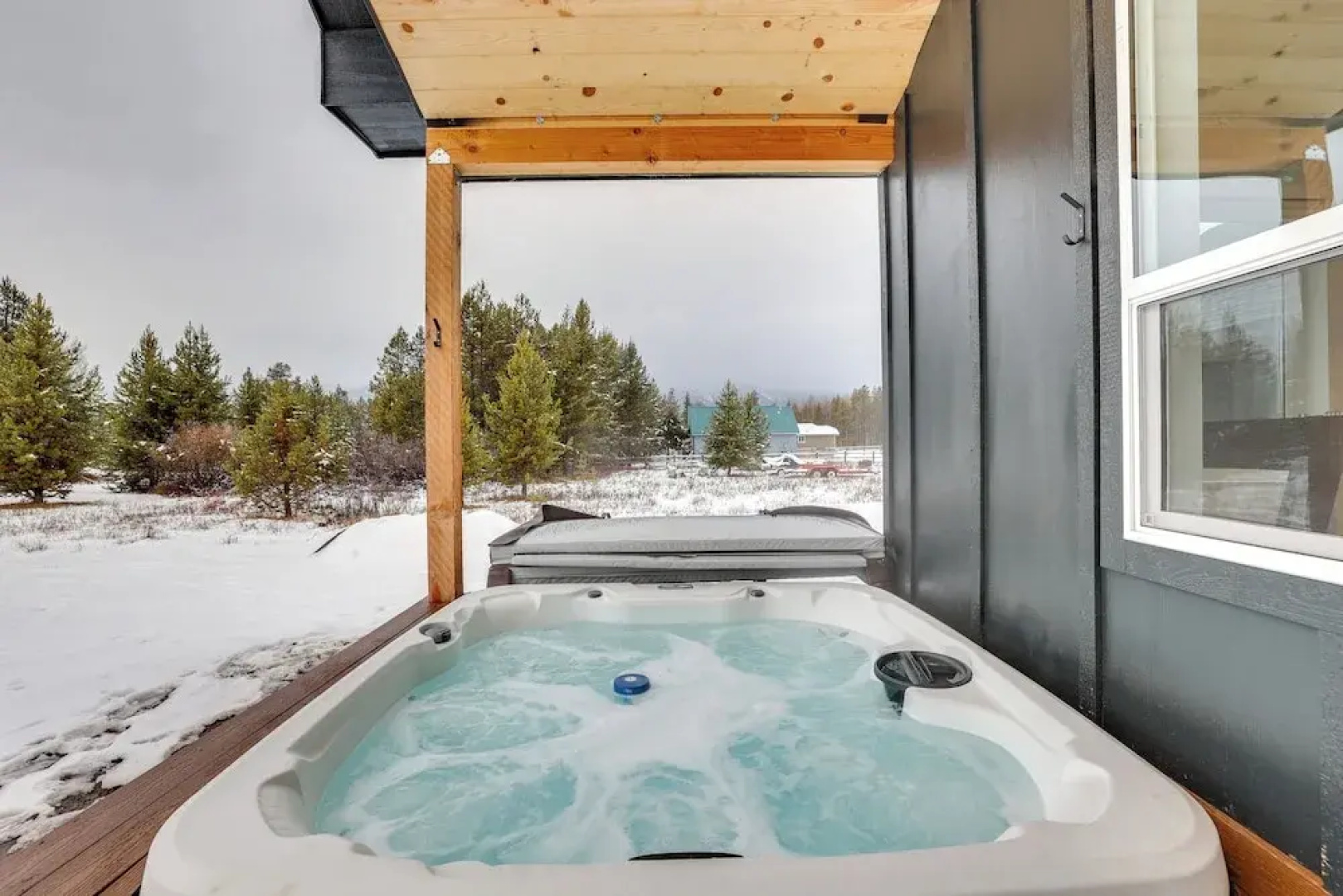 Family-friendly Donnelly Home w/ Private Hot Tub!