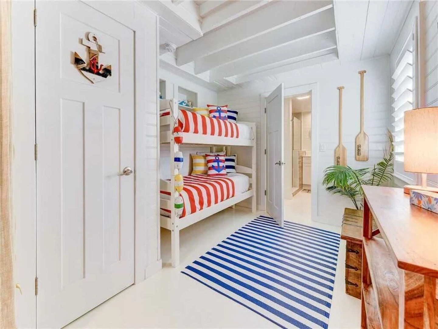 Romantic Beach House, as Seen on Hgtv, 3 Bedrooms, Sleeps 6