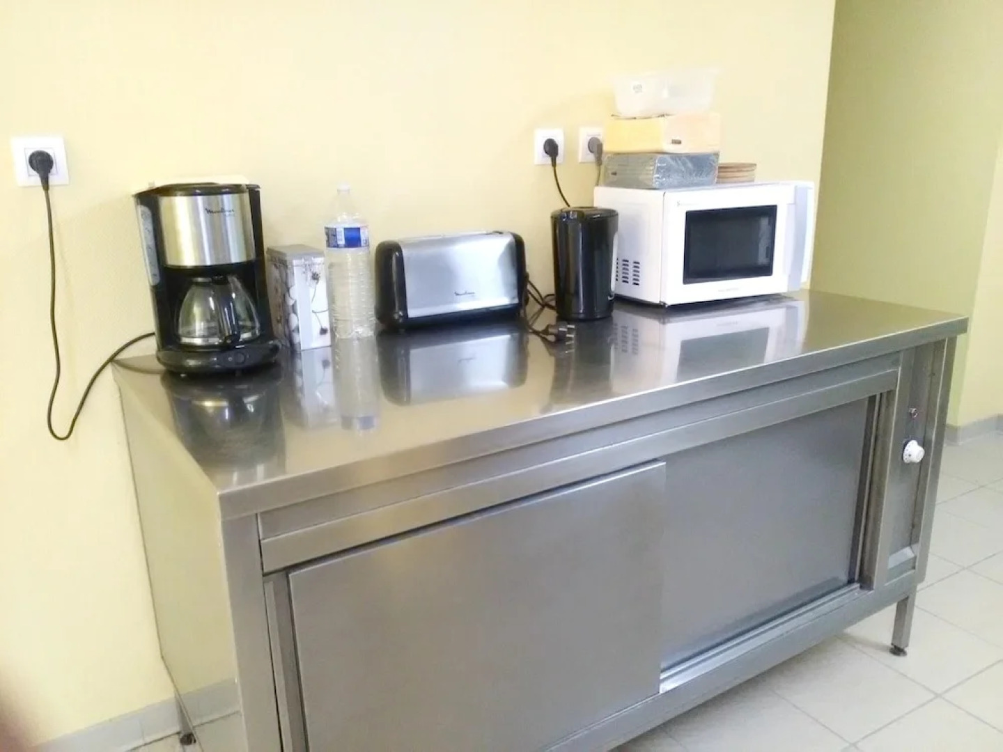 House With 4 Bedrooms in Mouterre-silly, With Pool Access, Enclosed Ga